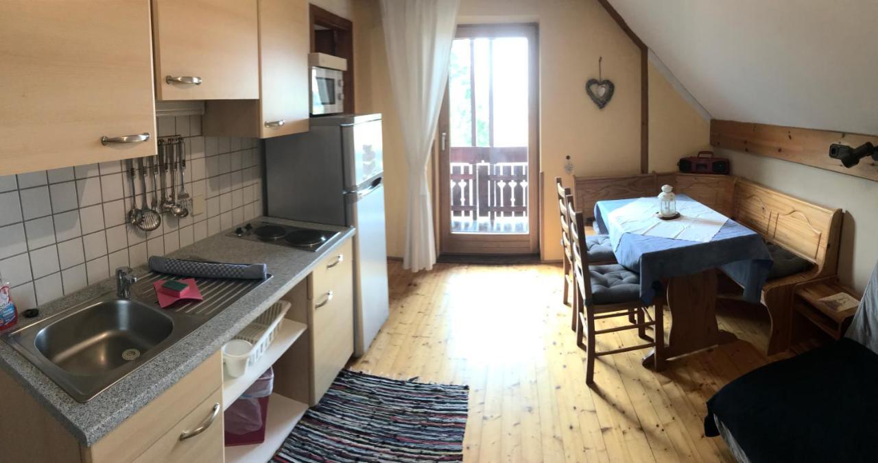Apartamento Georgihof Im Park Unterburg am Klopeiner See Exterior foto