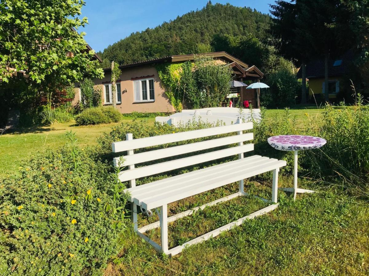 Apartamento Georgihof Im Park Unterburg am Klopeiner See Exterior foto